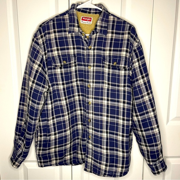 Wrangler Sherpa Lined Flannel Shirt Jacket Size Large Blue Plaid Workwear Chore - Picture 1 of 9